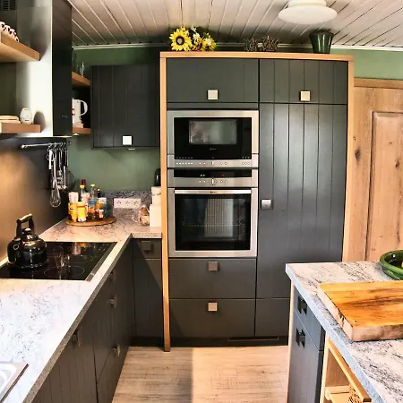 シャレー Chalet Jubero *